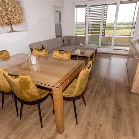 Apartmaji Aida Моравске-Топлице Екстериор снимка