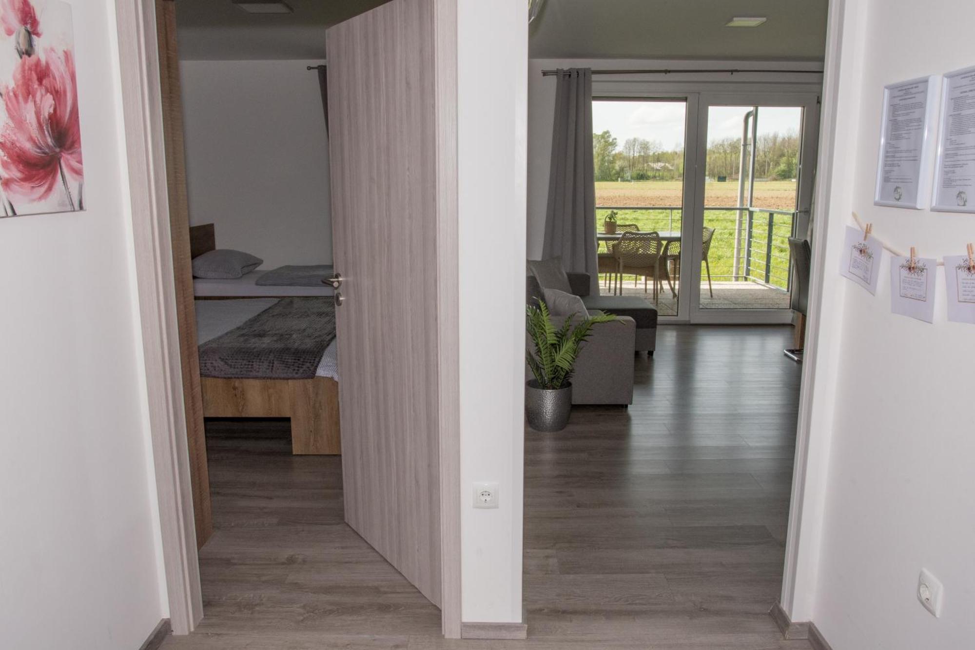 Apartmaji Aida Моравске-Топлице Екстериор снимка