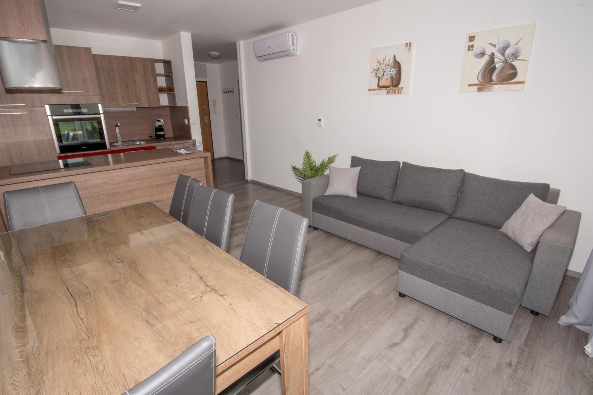 Apartmaji Aida Моравске-Топлице Екстериор снимка